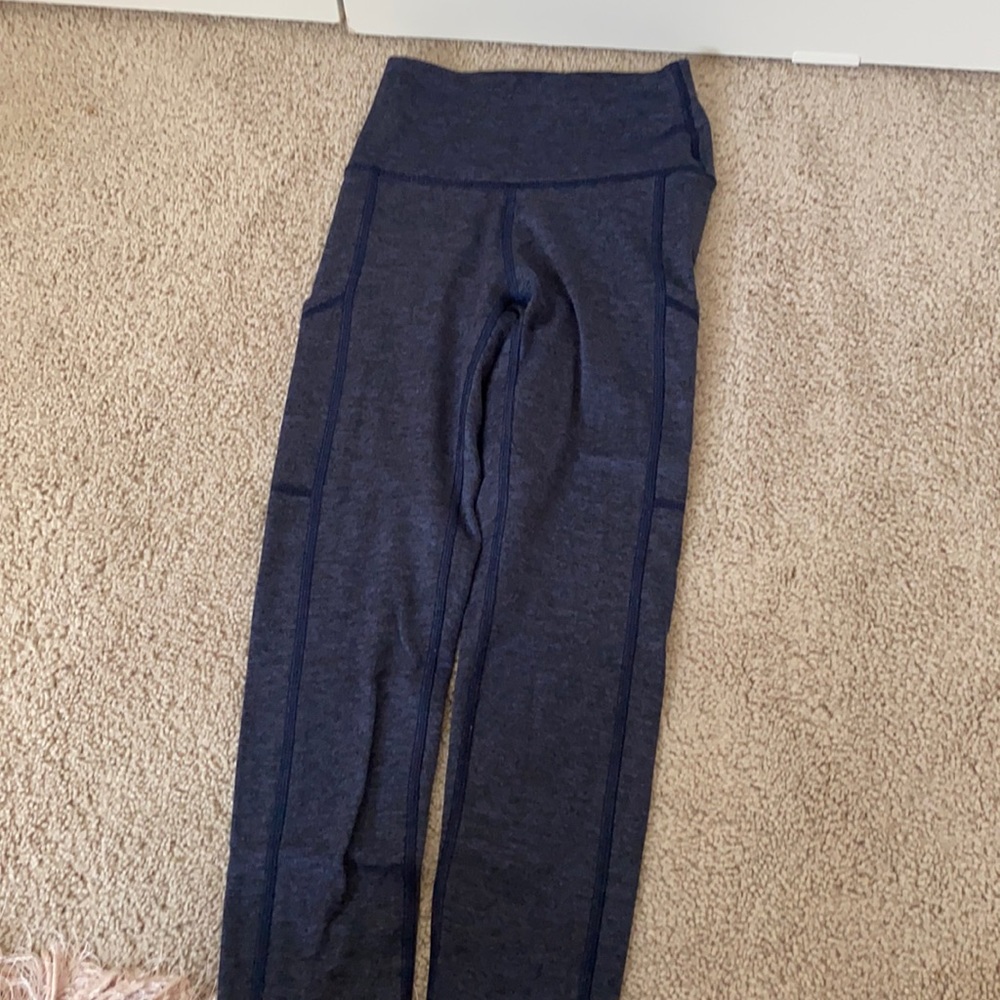 Aerie navy blue leggings